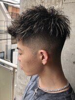 ピープスアンドスー 表参道 渋谷(Peeps&Suu.)&nbsp;メンズカット ハイライト ツイストパーマ ツーブロック