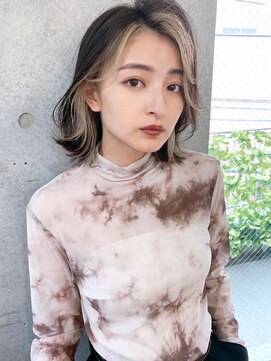 テテ(tete.) フェイスフレーミング×切りっぱなしヘア　立ち上げバング