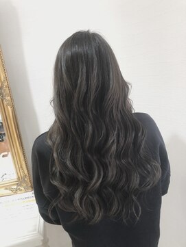 ルッソリベラ 池袋(Lusso libera) アッシュブラック×ロング　池袋/30代40代50代