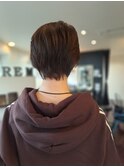 襟足長め/ハイレイヤーショート/大人ショート/耳掛けスタイル