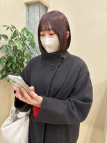 切りっぱなしボブ小顔カットグレージュミルクティ