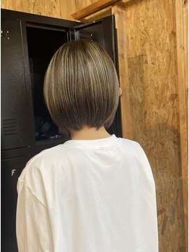 アフターニュース 新潟(afternews) ボブ/ミルクティーベージュ/ブリーチ/ダブルカラー/ハイライト