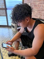 カプローネ(Caprone)&nbsp;平巻ツイストパーマ