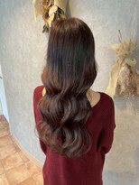 パーミル ヘア クマモト(permille ‰ hair Kumamoto)&nbsp;ピンクレッド×巻き髪