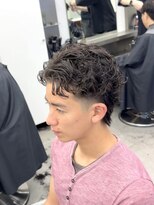 グルーマーズトウキョウ(GROOMER/S TOKYO)&nbsp;ラルフカール　フェード　ニュアンスパーマ　メンズパーマ