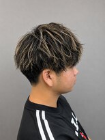 クオリス 上福岡店(QUALIS)&nbsp;爽やかツイスパ◎ハイライトメッシュ/刈り上げ/メンズ髪型