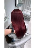 ユニック ウメダ(unique UMEDA)&nbsp;ピンクレッドカラー×ブリーチなしダブルカラー×20代