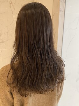 アヴァンスクロス あべのルシアス店(AVANCE.CROSS) アディクシーカラーで作るアッシュベージュ