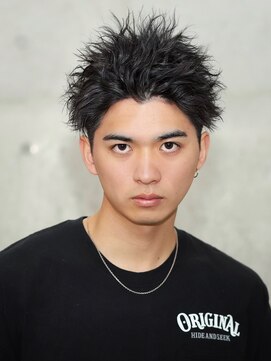 リップス 池袋(LIPPS) 無造作ワイルドアップバングツーブロ刈り上げハイドエアショート