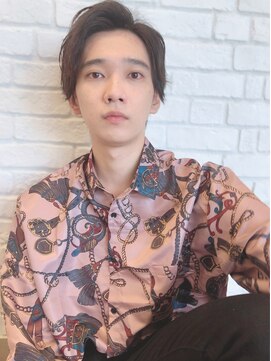 モリオフロムロンドン 松戸店(Morio from London) 【松戸 岩口】爽やかサイドパートマッシュショート