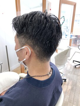 ヘッズ 本八幡店(HEADS) MEN'S HAIR  センターパート　ツイストスパイラル　韓国マッシュ