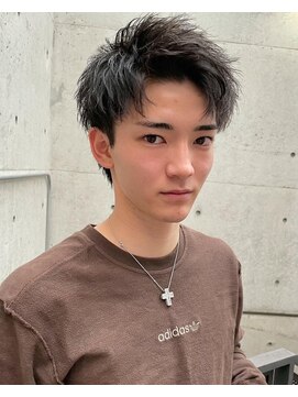 イーラ(era) 波打ちアップバング