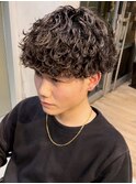 波巻きパーマメンズパーマメンズヘアツーブロックツイストパーマ