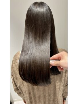 カリネバイフィエル(CALINER by Fier) 西梅田駅 /【髪質改善極みカラーで感動☆】ダークグレージュ