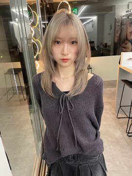 ラ キング(LA KING) ミルクティーグレージュ×レイヤー