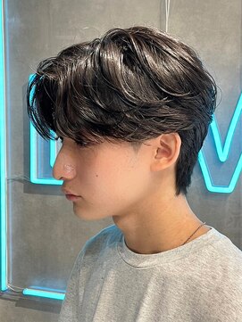 エルマーク 心斎橋(L-MARK) ニュアンスパーマセンターパートサイドパート韓国カルマパーマ