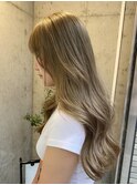 ロング スモーキーベージュ /ブリーチ