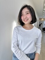 リノア 鵠沼海岸(LINOA)&nbsp;デザインカラー/レイヤーカット/ウェットヘア/オリーブベージュ