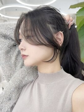 ビューオオサカ(VIEW OSAKA) 長め前髪の顔まわり♪