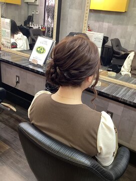 カットツー(Cut2) ヘアセット