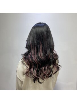 フツーロ 栄(FUTURO) プルエクステ