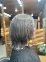 クリア(CLEAR) シルバーグレージュのボブレイヤー