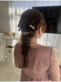 編みおろしヘアアレンジ