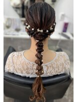 ラビス(Lovis) 大人ガーリー/似合わせカット/ミディアムレイヤー