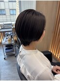 マッシュショート　/ 前髪なし