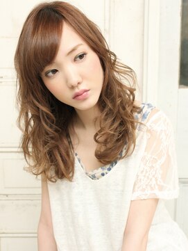 ロイジー(roijir) roijir~甘過ぎないカールスタイル~<03-6447-2205>