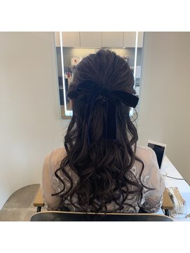 アールサロン アオヤマ(Rr SALON AOYAMA) フォーマルハーフアップ