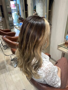 ビス ヘア アンド ビューティー 西新井店(Vis Hair＆Beauty) カット/カラー/ブリーチ/ブロンドカラー/フェイスフレーミング