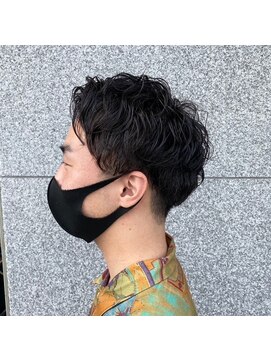 グータン(GOUTAN) 刈り上げマッシュ