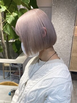 サンク 原宿 表参道(cinq) ミルクティーベージュナチュラルボブミニボブケアブリーチ20代