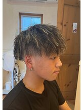 ベイブ ヘア メイク サロン(Babe hair make salon)&nbsp;縦落ちツイストパーマ　金メッシュ