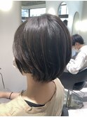 セクションカラー/グラデーションカラー/ペールベージュ/秋葉原