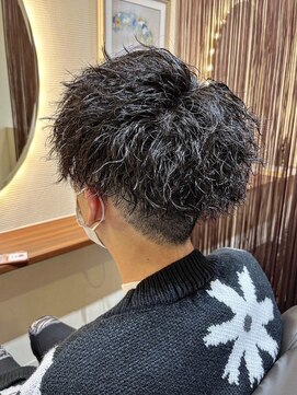 ビアンコ(BlANCO) ツイストスパイラルパーマ(四ツ橋)