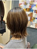 くびれボブ