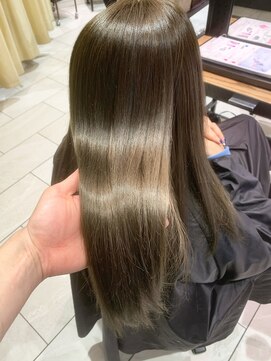 トーン(TONE) オリーブベージュ/ツヤカラー