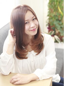 ぉ家サロン(Salon)の写真/レイヤーの入れ方で動きを出すことができる。一人一人の骨格に合わせたカットで小顔見せ◎