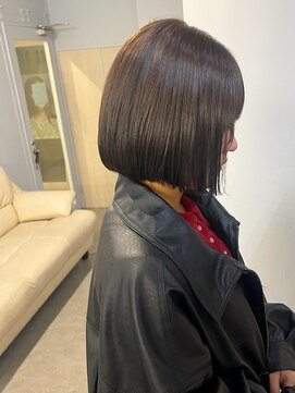 エフカード(F-card) 切りっぱなしボブ