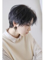 トリッカ 銀座(tricca)&nbsp;センターパート小顔ハンサムショート/20代30代40代/暗髪