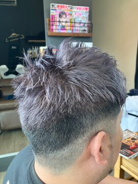 アンバー(amber) フェードカット