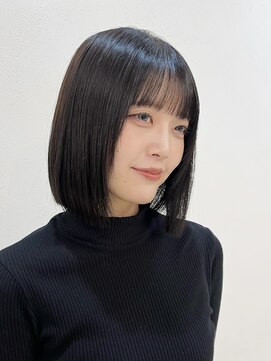 キアラ(Kchiara) 切りっぱなしボブ 縮毛矯正 黒上ボブ 艶髪