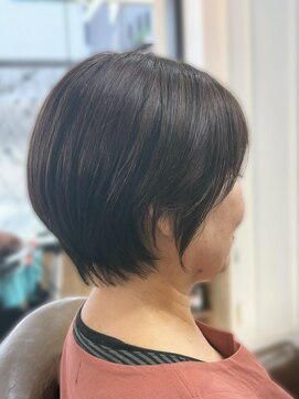 ルミ 上大岡店(Lumi) TAKE/くびれショート/大人ショート/小顔ショート