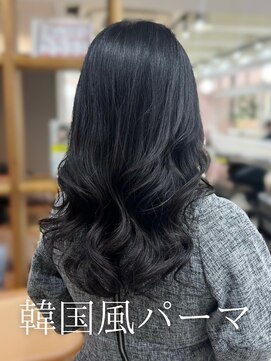 アミー 池袋(Ammy) パーマ/韓国風パーマ/コテ巻き風パーマ/レイヤーカット/池袋