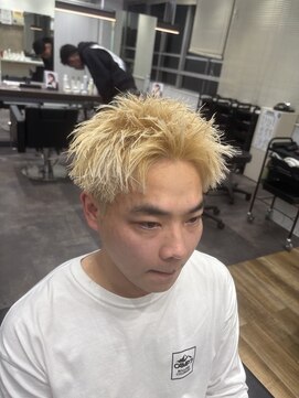 ルースト 京都四条大宮店(ROOST) スパイキーショート/ブリーチ/カラー