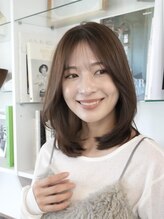 コレクティブワーク 表参道 渋谷(COLLECTIVE WORK) レイヤーカット レイヤー チョコレートカラー 透明感カラー 渋谷