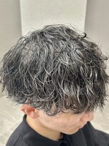 グロップ 町田(GLOP)&nbsp;無造作束感メンズ波巻きパーマ