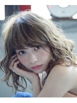 ラべリー 池袋(LOVELEY)&nbsp;ロブノーブルクラシカルバイヤージュチェリーレッドミディ☆